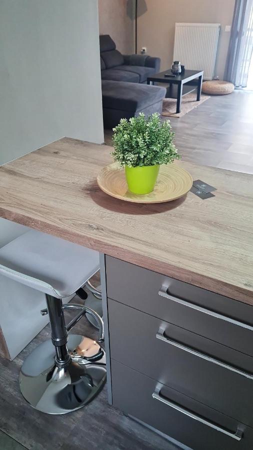 Trikala Easy Living B1 Kai B2 Daire Dış mekan fotoğraf